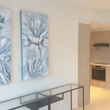 Horizon Luxury At Finikoudes Beach 301 Lägenhet