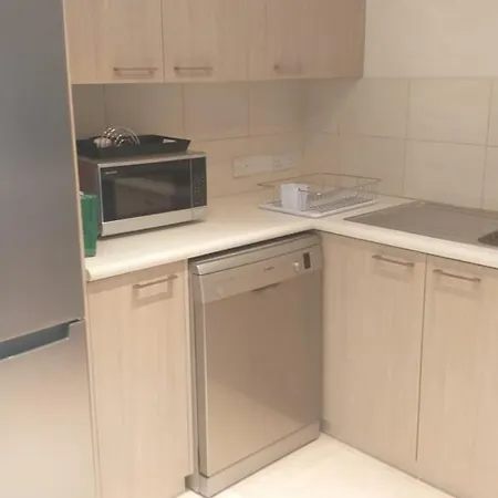 Apartment Horizon Luxury At Finikoudes Beach 301 *